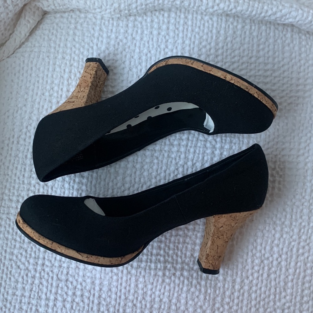 Rampage Juicy 2 Black Canvas Cork Pumps - 7